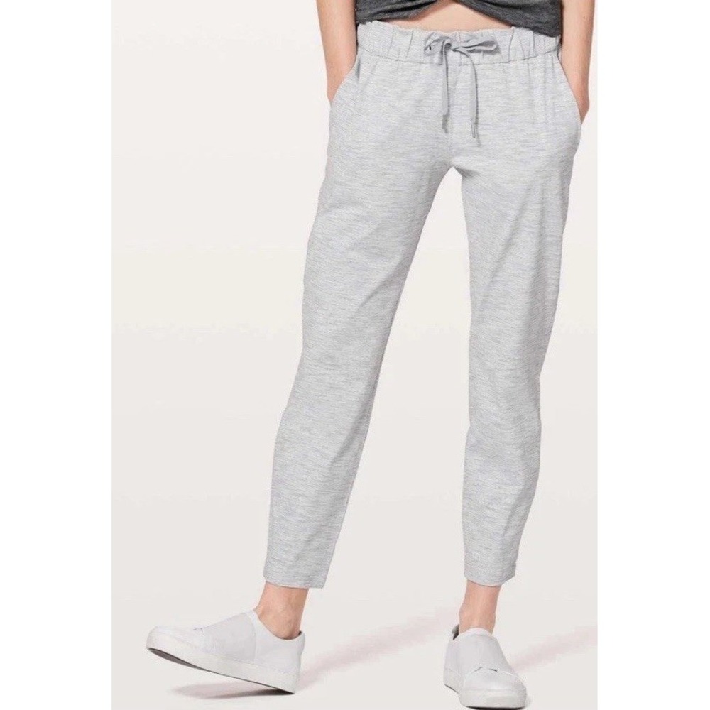 Women's Lululemon On the Fly Pantâ Crop LW6AWGS Sz 10 NO Pilling 24" Clean